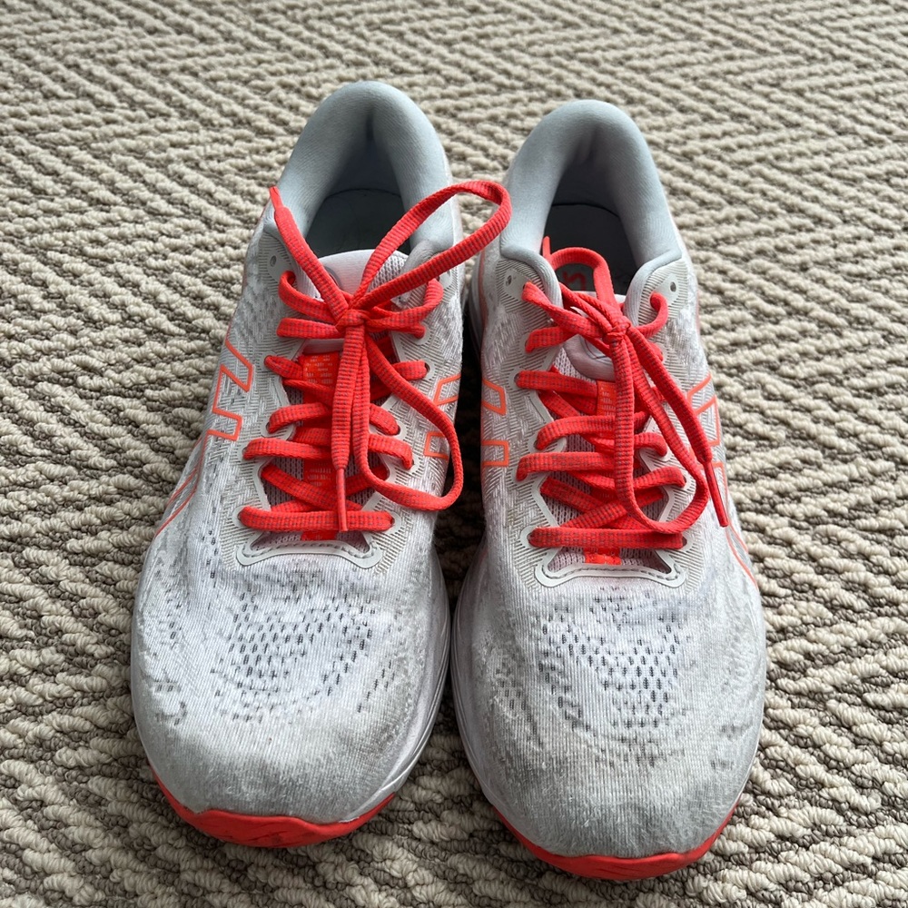 ASICS Women’s Gel Cumulus 23 Running shoes.